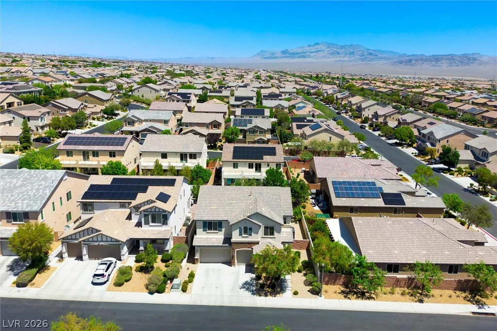 10142 Meriweather Grove, Las Vegas, NV 89166