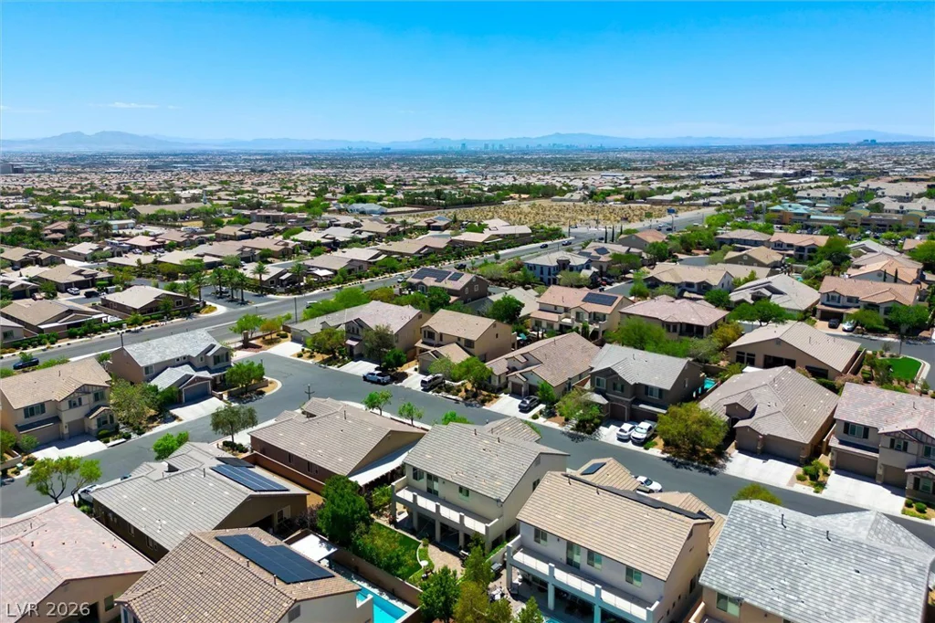 10142 Meriweather Grove, Las Vegas, NV 89166
