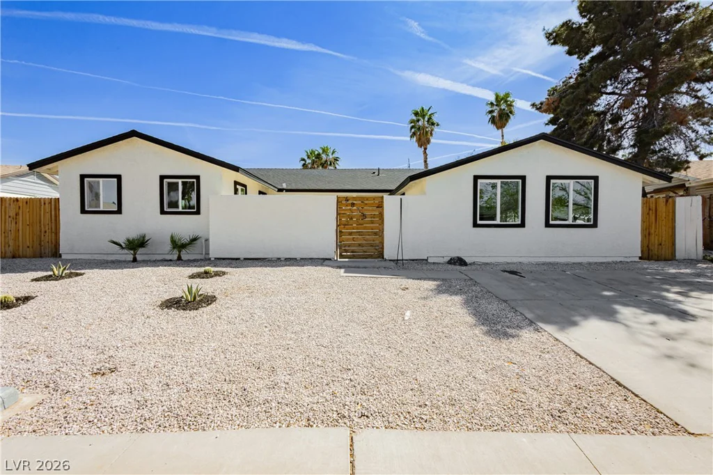 4815 El Tesoro, Las Vegas, NV 89121