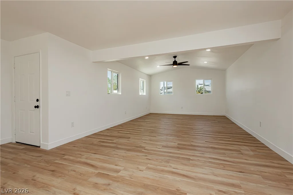4815 El Tesoro, Las Vegas, NV 89121