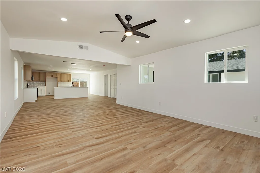 4815 El Tesoro, Las Vegas, NV 89121