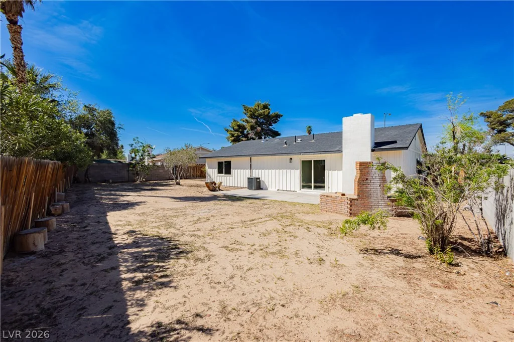 4815 El Tesoro, Las Vegas, NV 89121