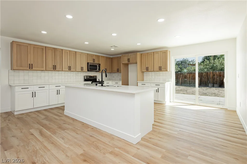 4815 El Tesoro, Las Vegas, NV 89121