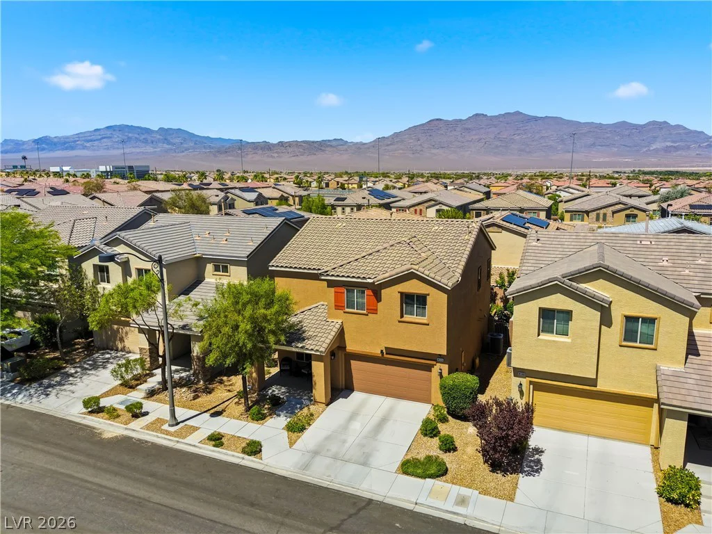 8144 Winterfell, Las Vegas, NV 89166