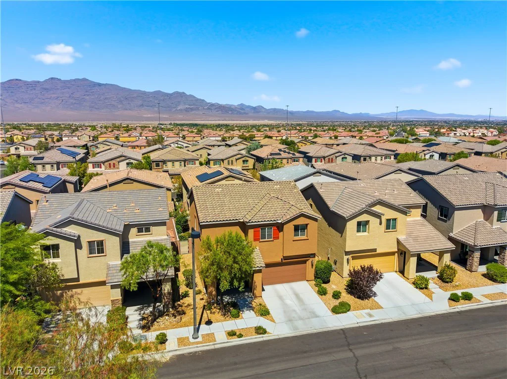 8144 Winterfell, Las Vegas, NV 89166