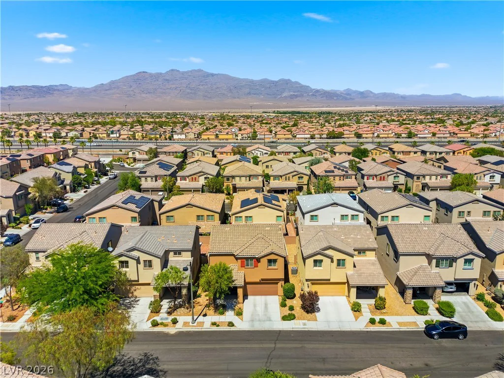 8144 Winterfell, Las Vegas, NV 89166