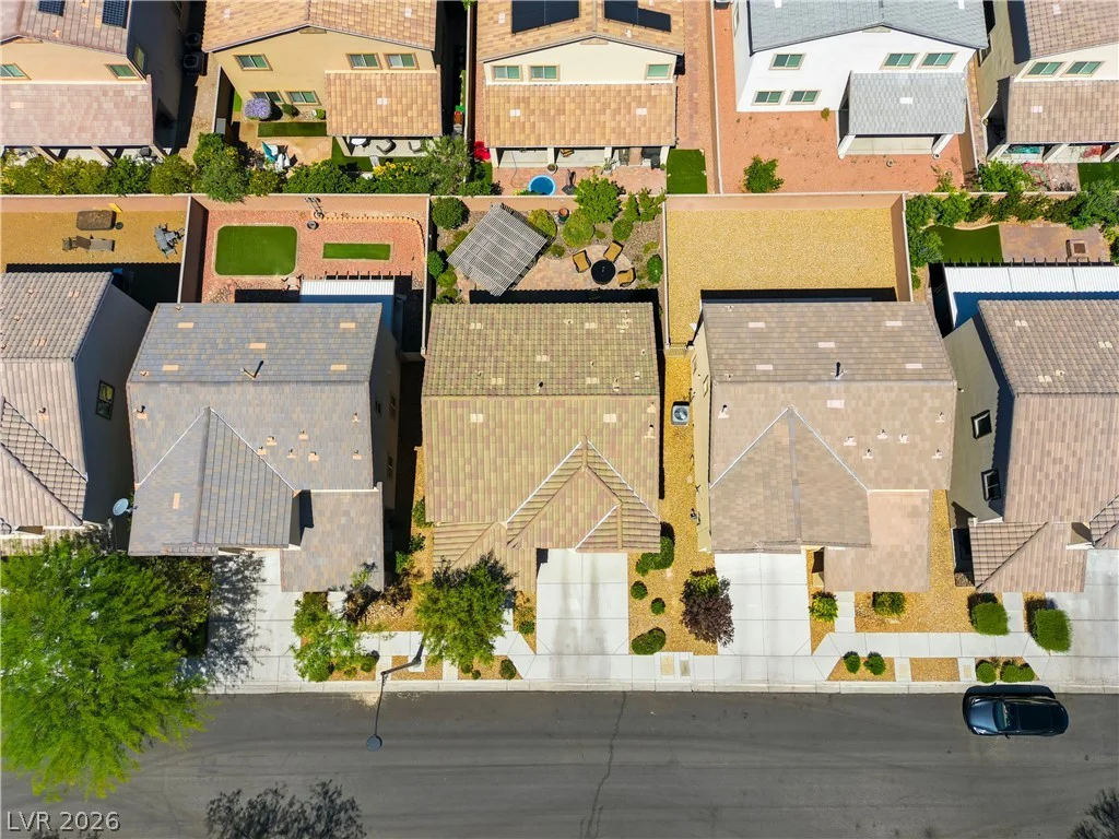 8144 Winterfell, Las Vegas, NV 89166