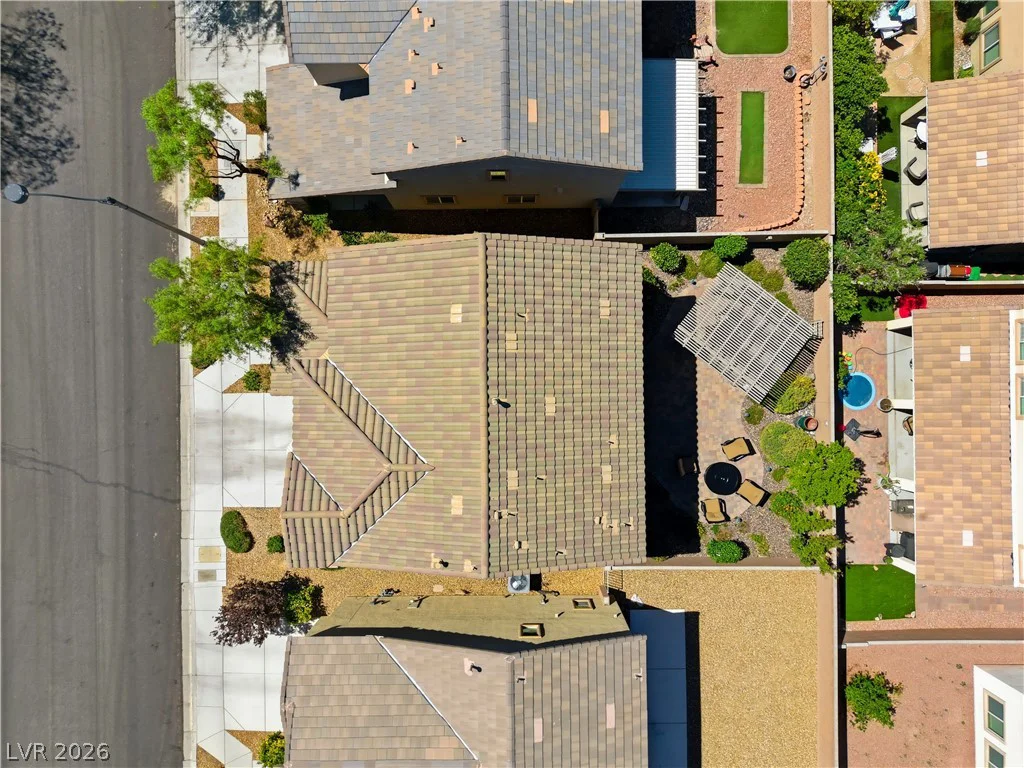 8144 Winterfell, Las Vegas, NV 89166