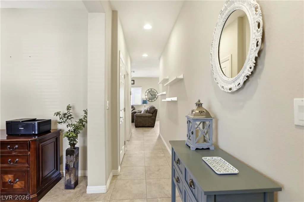 8144 Winterfell, Las Vegas, NV 89166