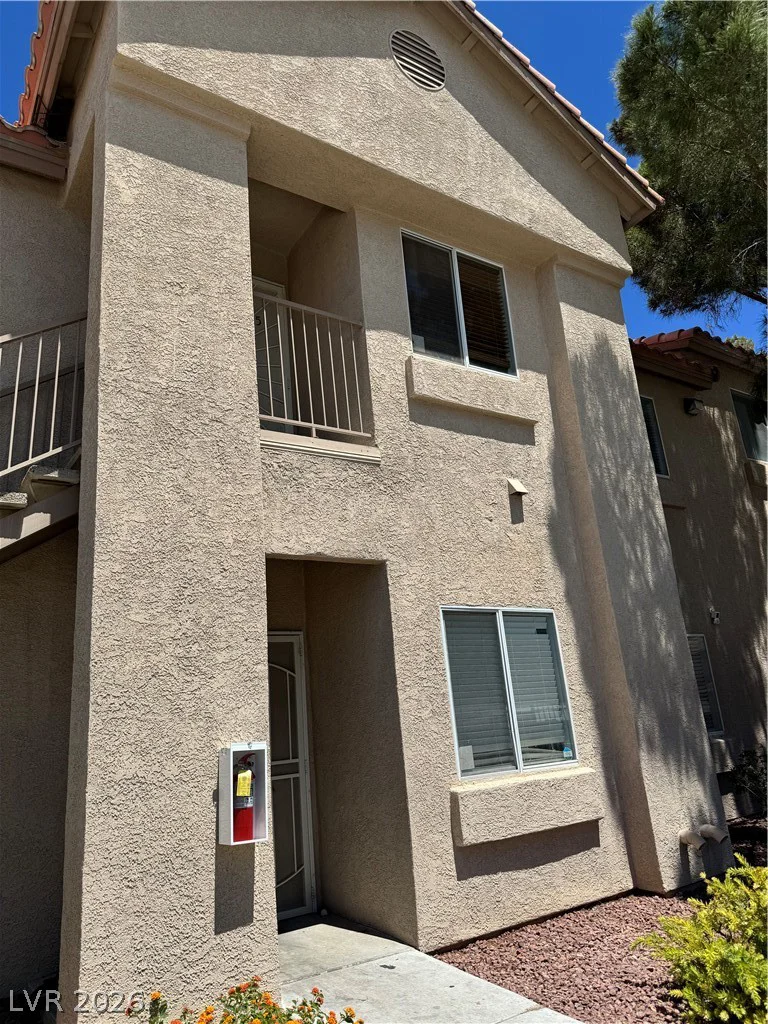 2110 Los Feliz, Las Vegas, NV 89156