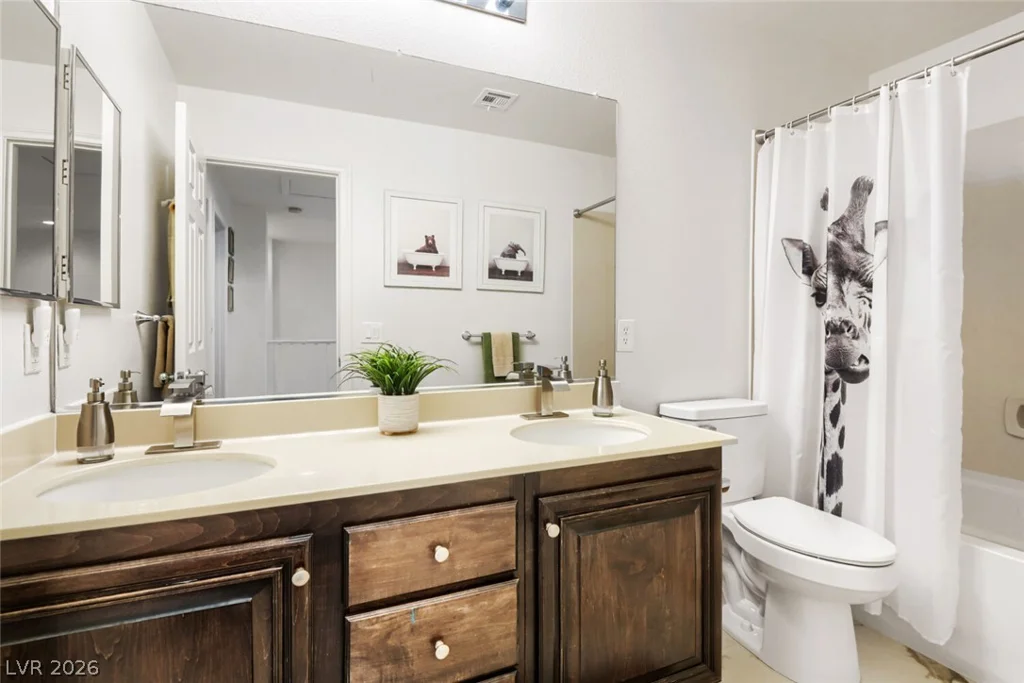 1153 Orphington, Henderson, NV 89002