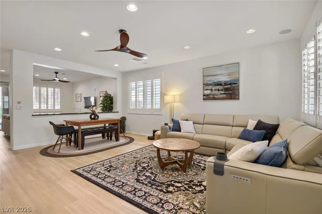 1153 Orphington, Henderson, NV 89002