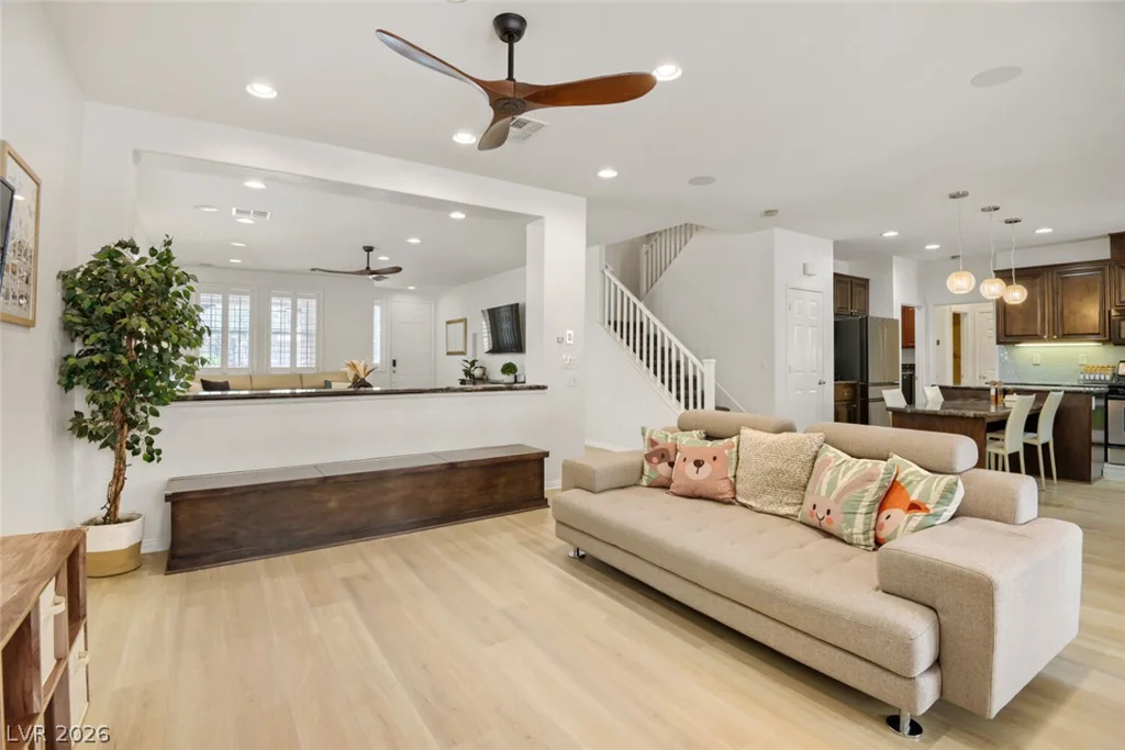 1153 Orphington, Henderson, NV 89002
