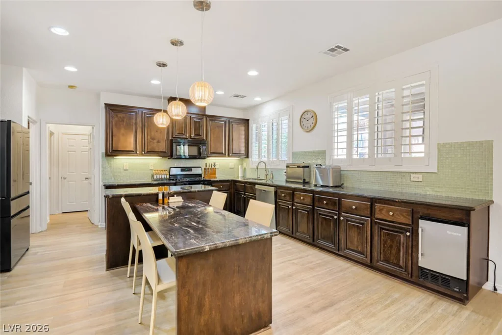 1153 Orphington, Henderson, NV 89002