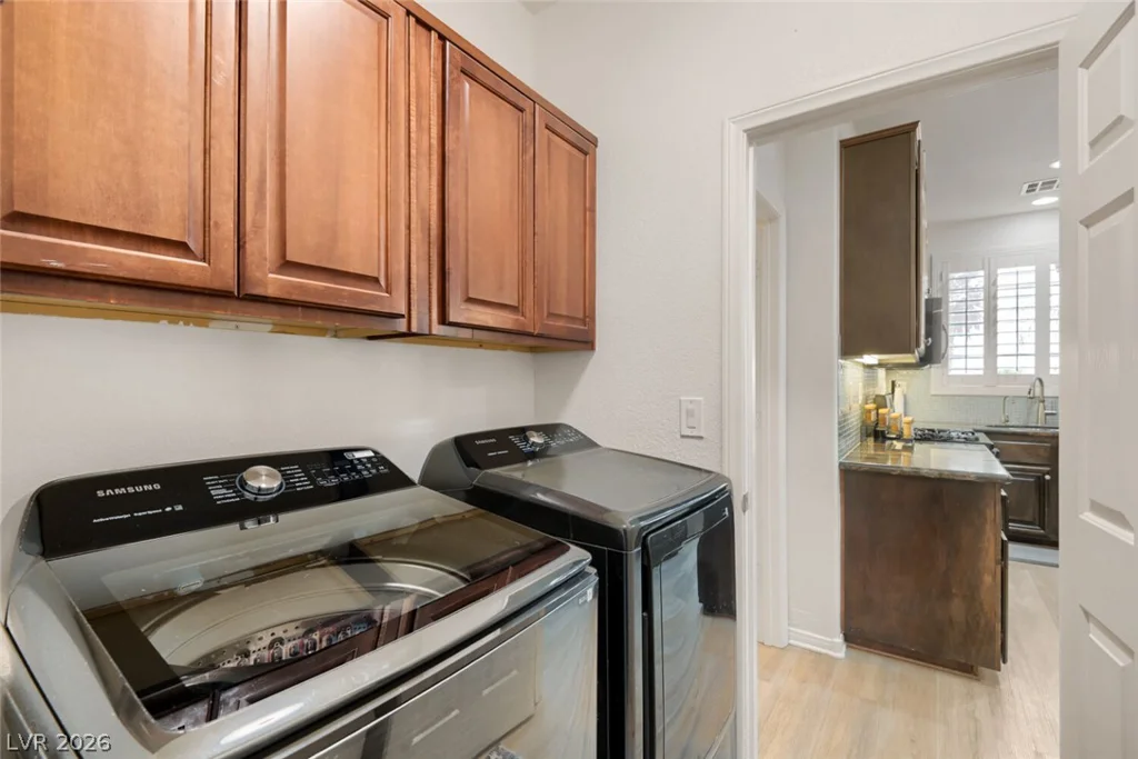 1153 Orphington, Henderson, NV 89002