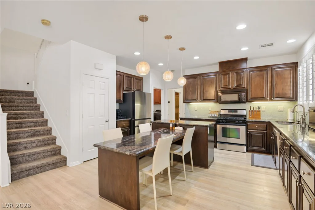 1153 Orphington, Henderson, NV 89002