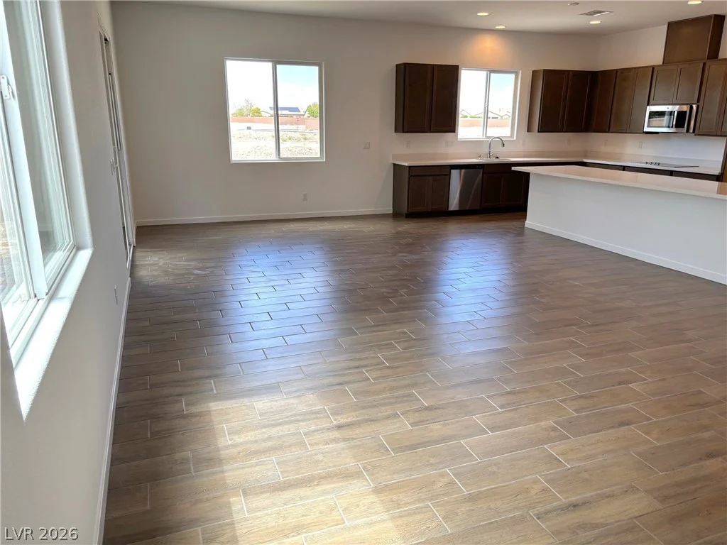 5686 Victoria Falls, Pahrump, NV 89061
