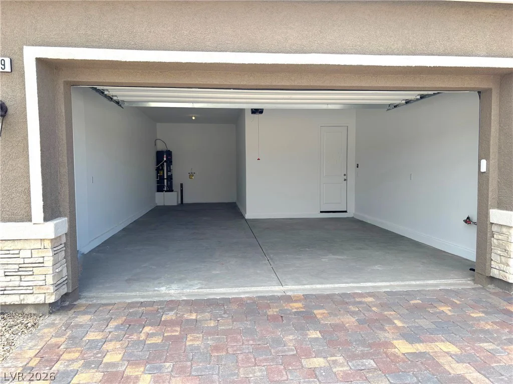 5686 Victoria Falls, Pahrump, NV 89061