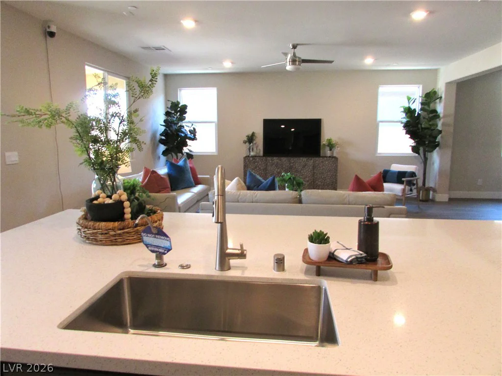 1012 FOX FALCON, Henderson, NV 89011