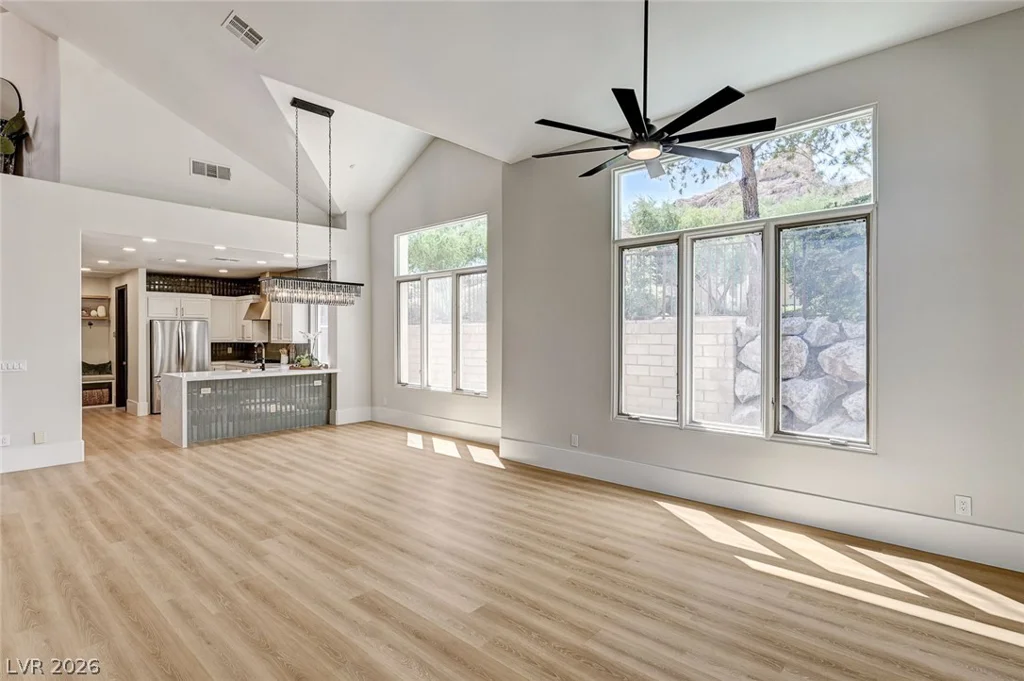 26 Strada Principale, Henderson, NV 89011