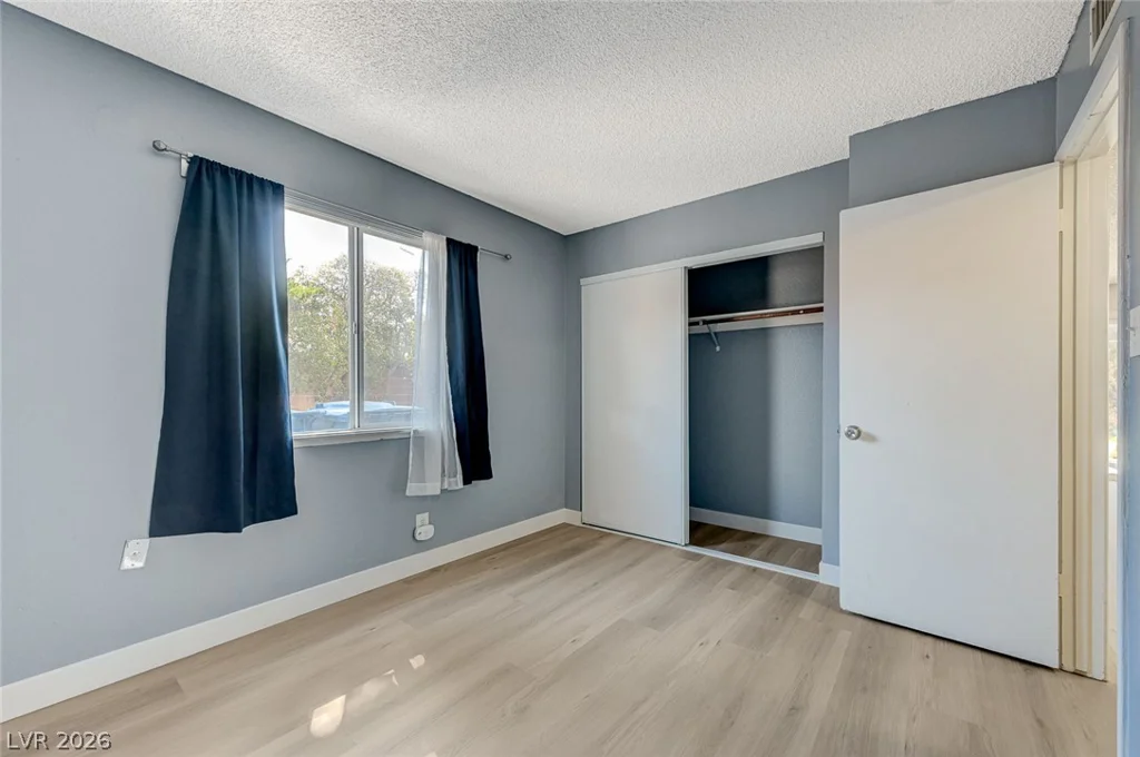 5872 Buhl, Las Vegas, NV 89103