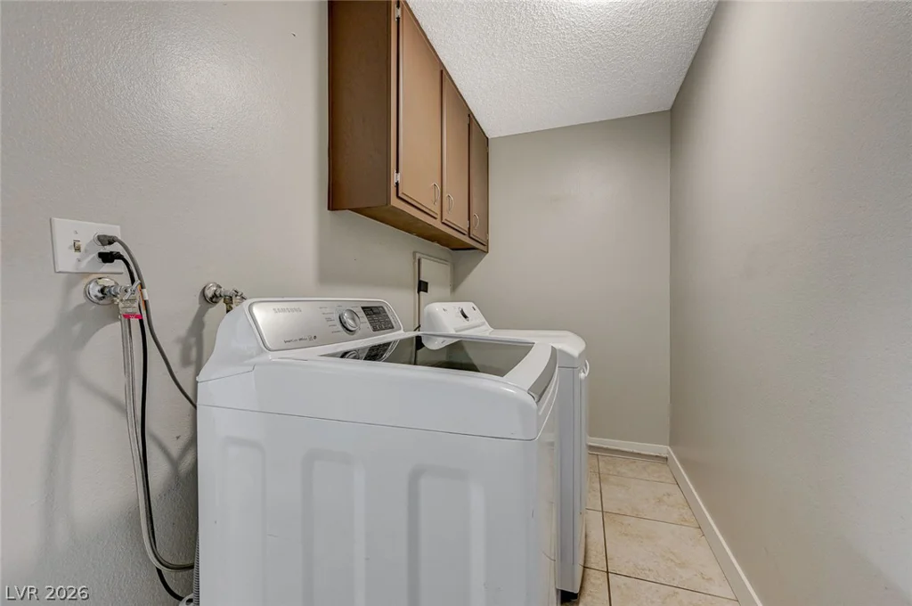 5872 Buhl, Las Vegas, NV 89103