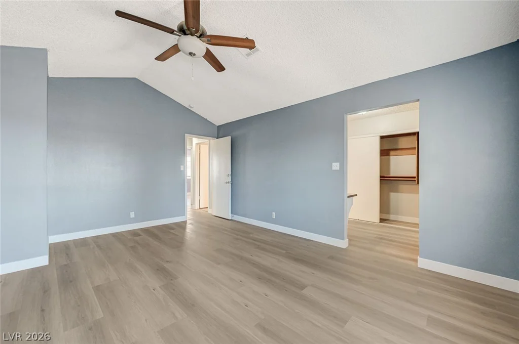 5872 Buhl, Las Vegas, NV 89103