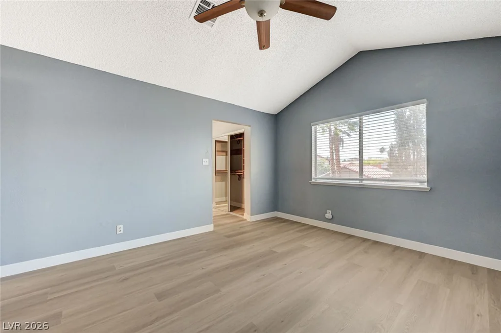 5872 Buhl, Las Vegas, NV 89103