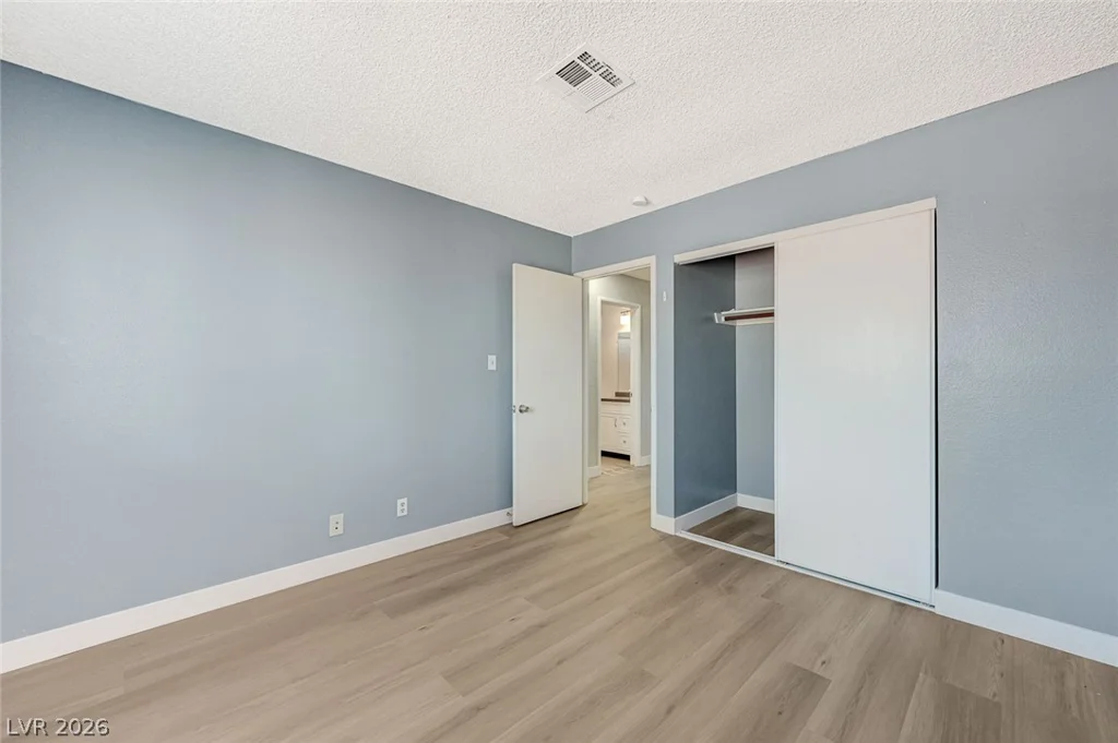 5872 Buhl, Las Vegas, NV 89103