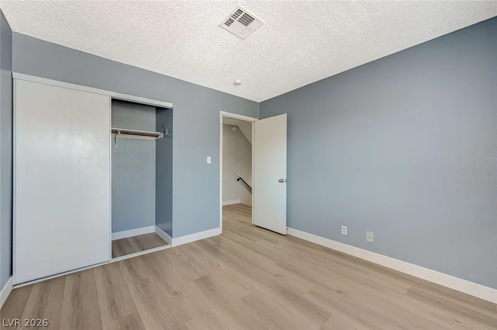 5872 Buhl, Las Vegas, NV 89103