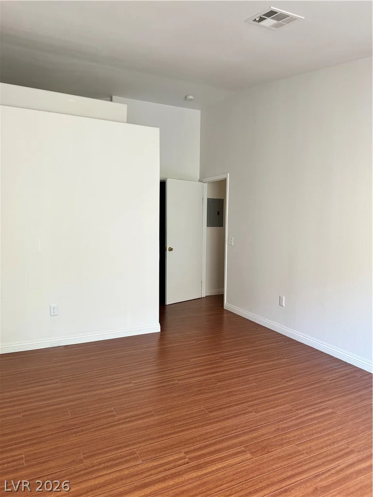 2110 Los Feliz, Las Vegas, NV 89156