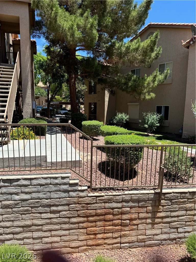 2110 Los Feliz, Las Vegas, NV 89156