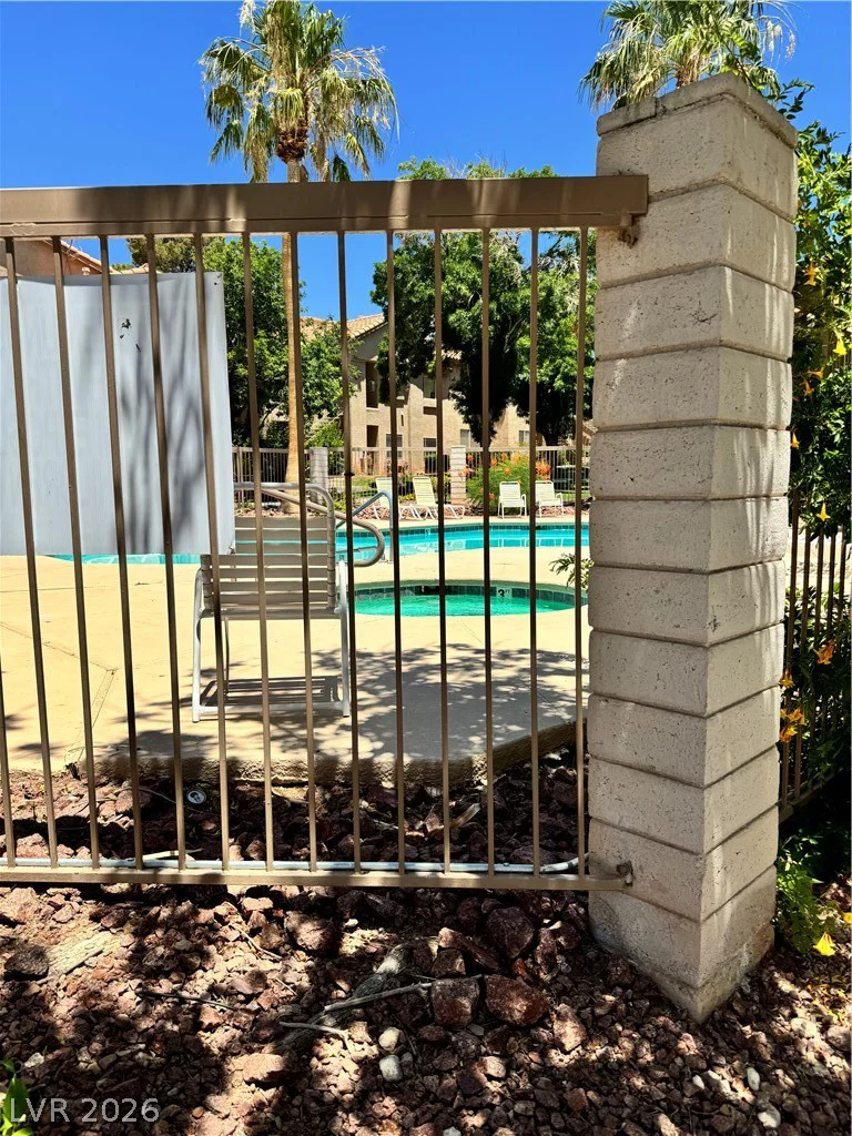 2110 Los Feliz, Las Vegas, NV 89156