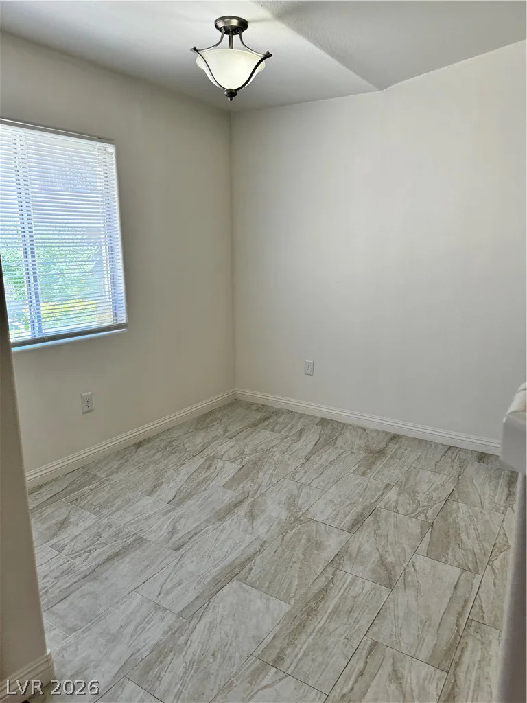 2110 Los Feliz, Las Vegas, NV 89156