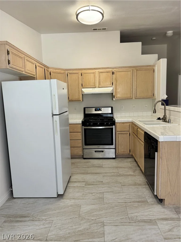 2110 Los Feliz, Las Vegas, NV 89156