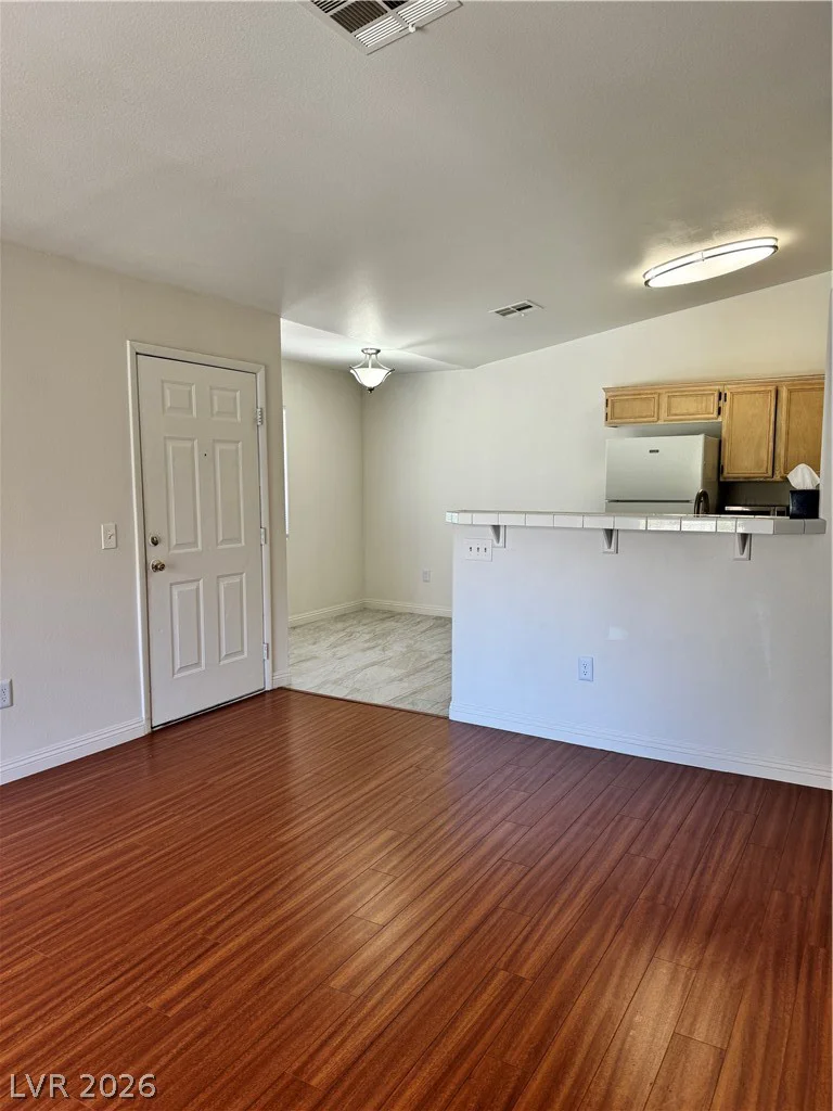 2110 Los Feliz, Las Vegas, NV 89156