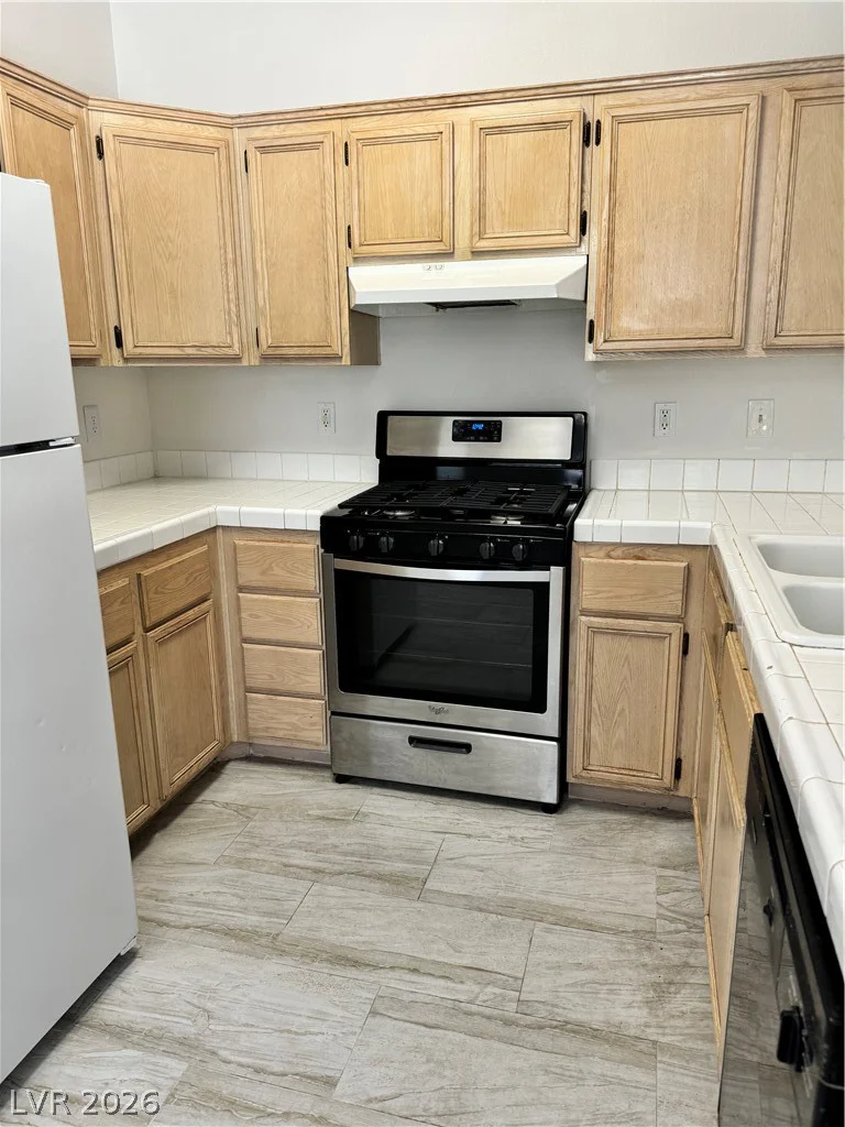 2110 Los Feliz, Las Vegas, NV 89156
