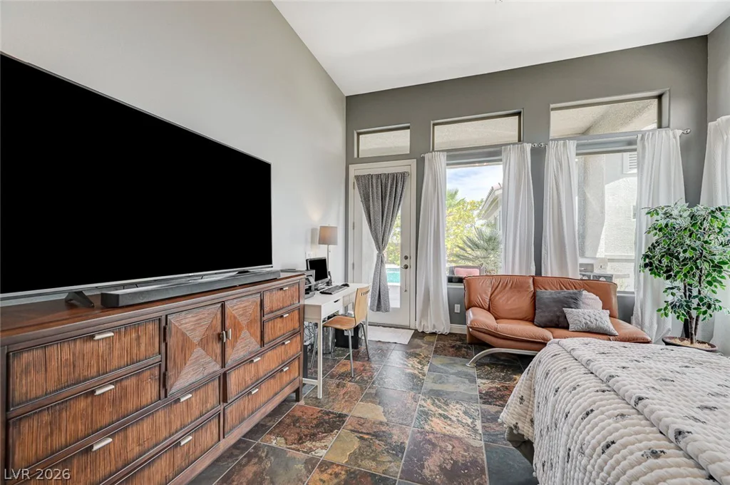 7638 Rafter, Las Vegas, NV 89139
