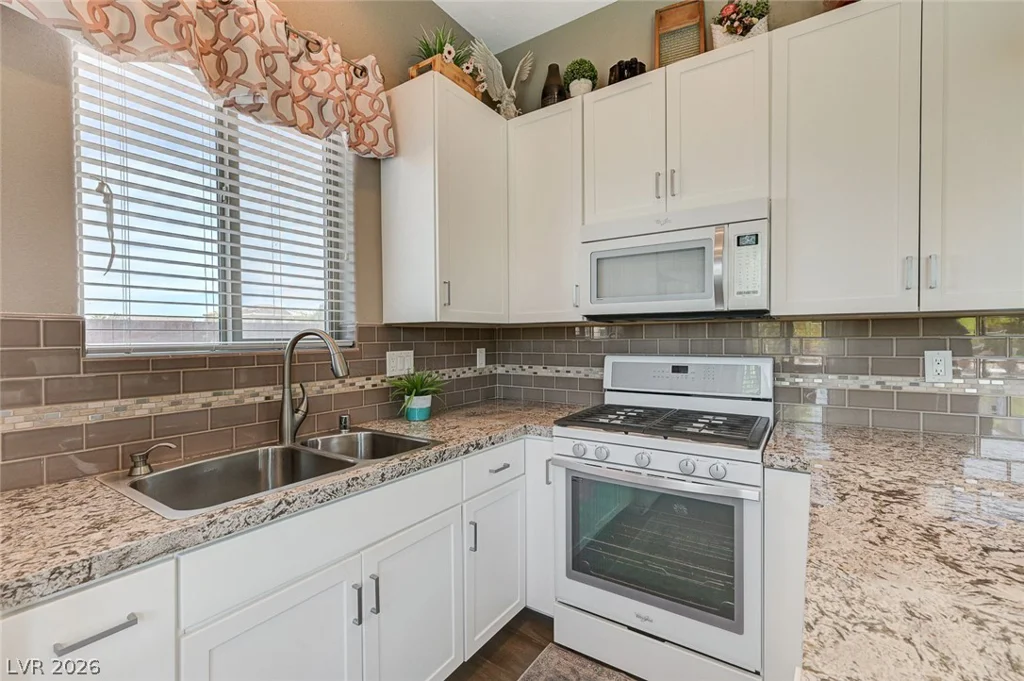 7638 Rafter, Las Vegas, NV 89139
