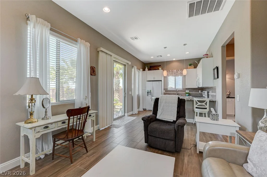 7638 Rafter, Las Vegas, NV 89139