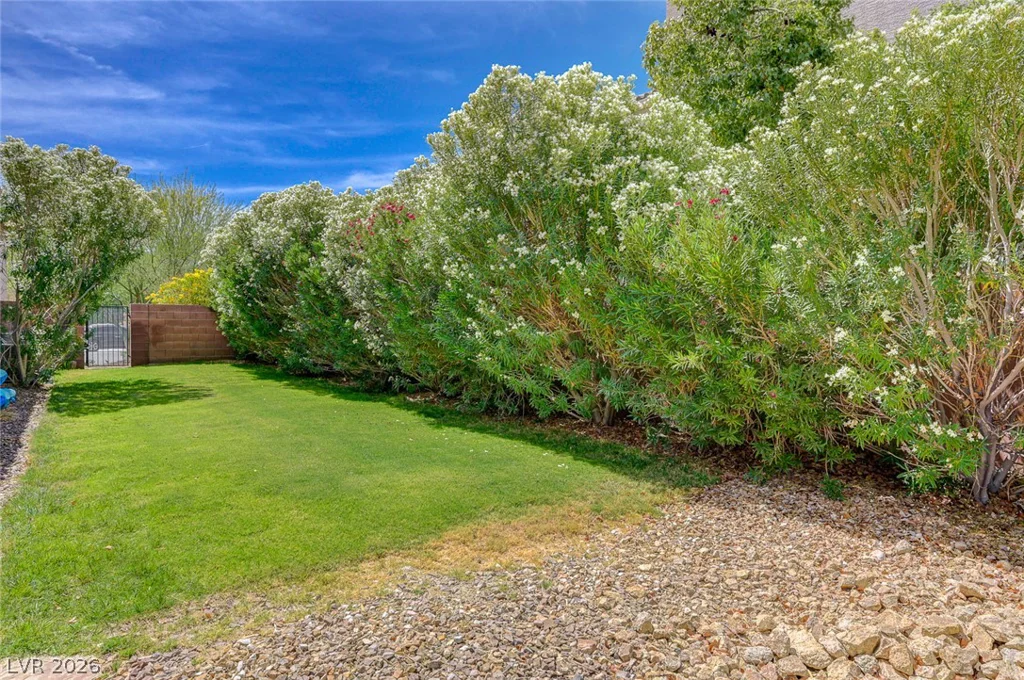 7638 Rafter, Las Vegas, NV 89139