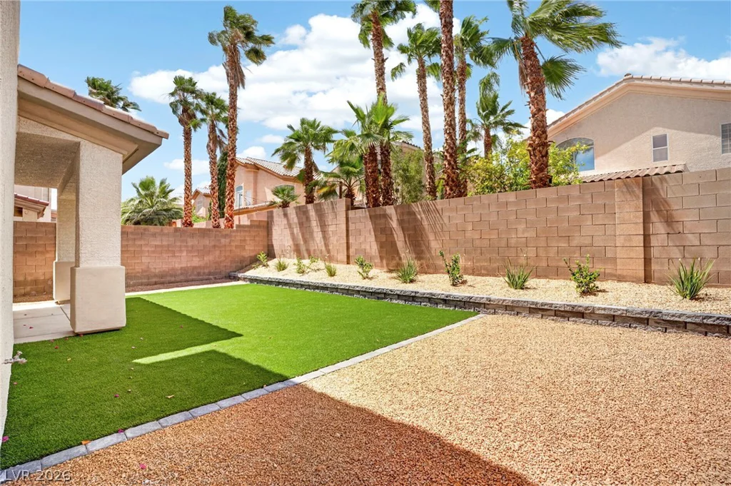 8902 Katie, Las Vegas, NV 89147