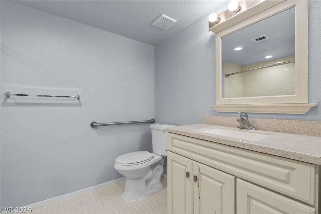 5717 Pearldrop, Las Vegas, NV 89107