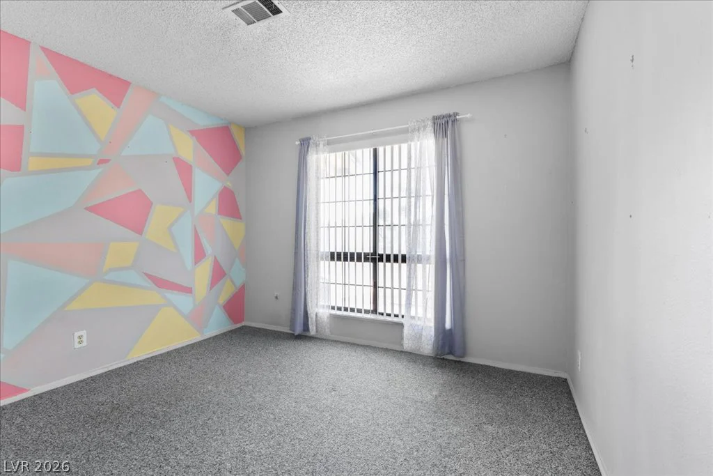 5717 Pearldrop, Las Vegas, NV 89107