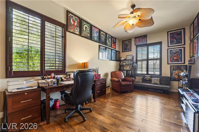 6864 Desert Island, Las Vegas, NV 89149