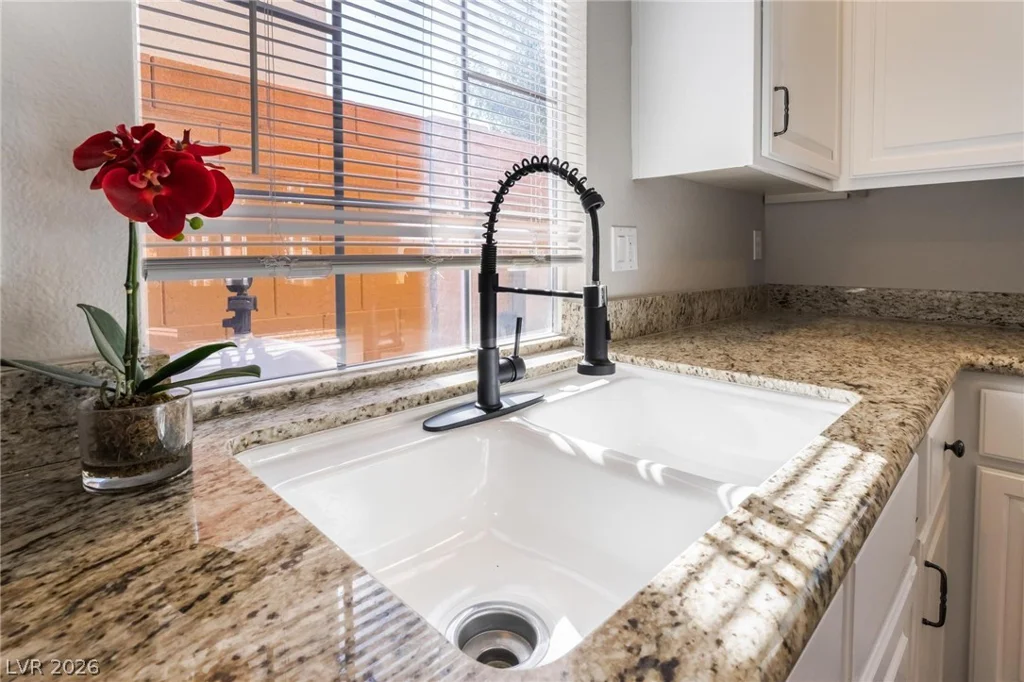 10993 Ladyburn, Las Vegas, NV 89141