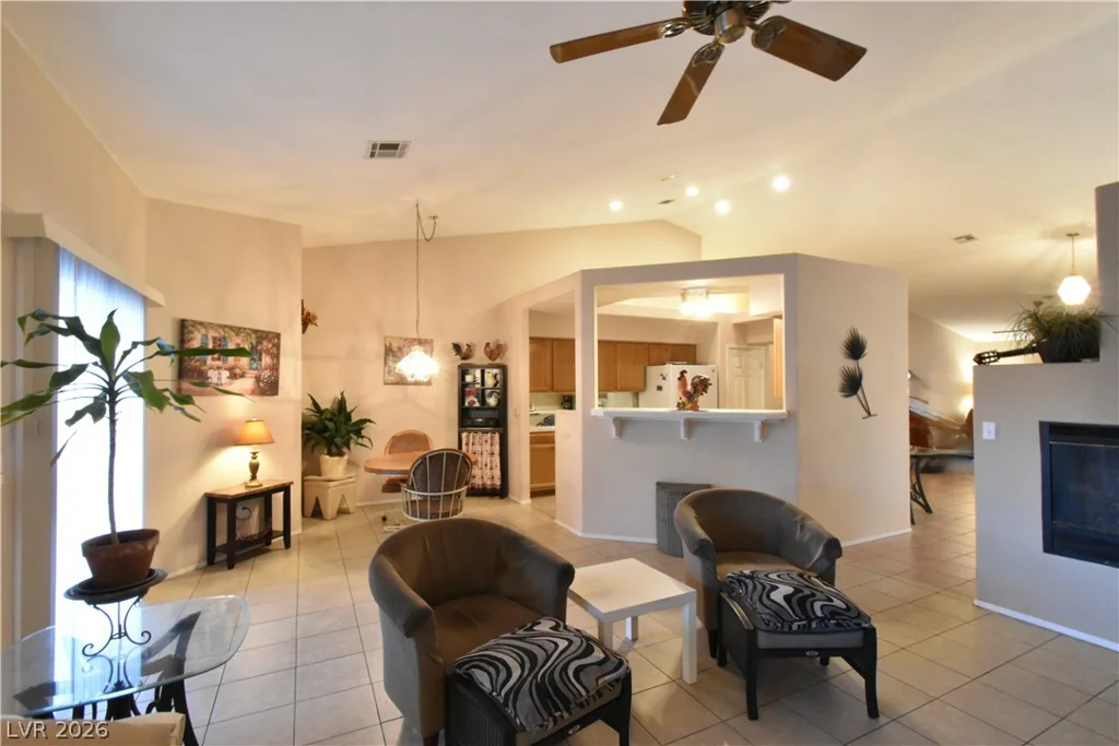 5720 Janell, Las Vegas, NV 89149