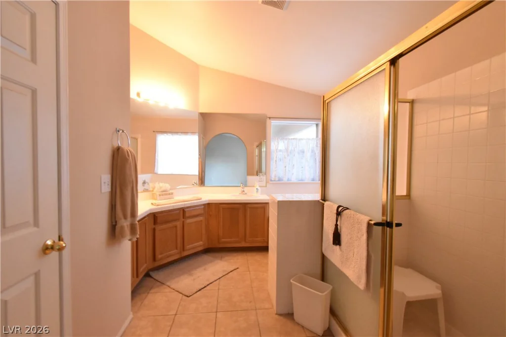 5720 Janell, Las Vegas, NV 89149