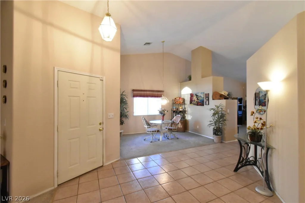 5720 Janell, Las Vegas, NV 89149