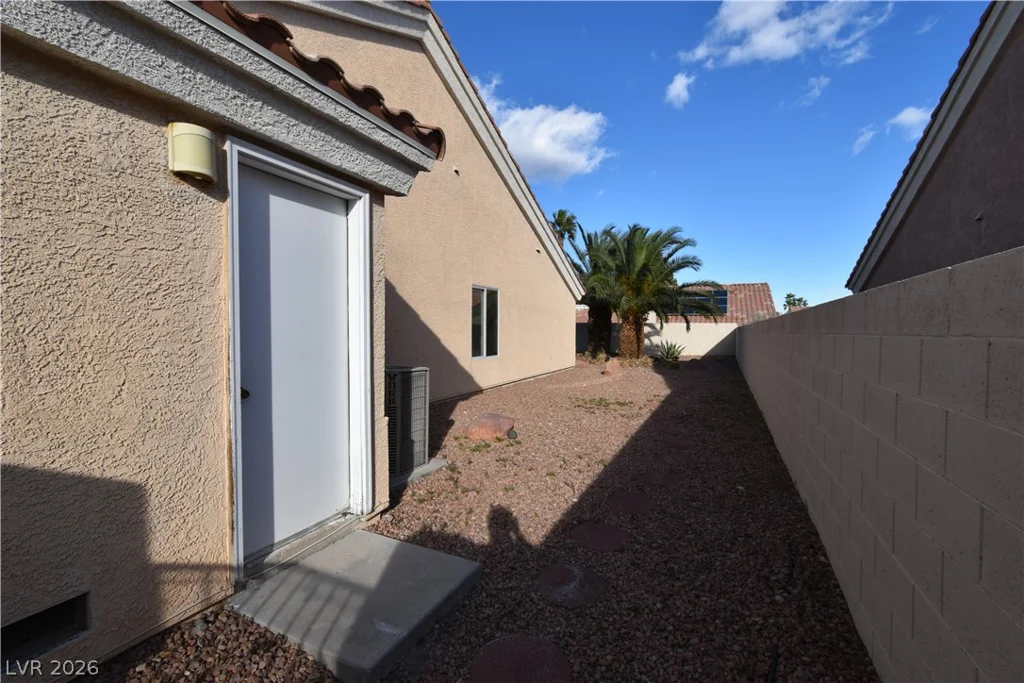 5720 Janell, Las Vegas, NV 89149